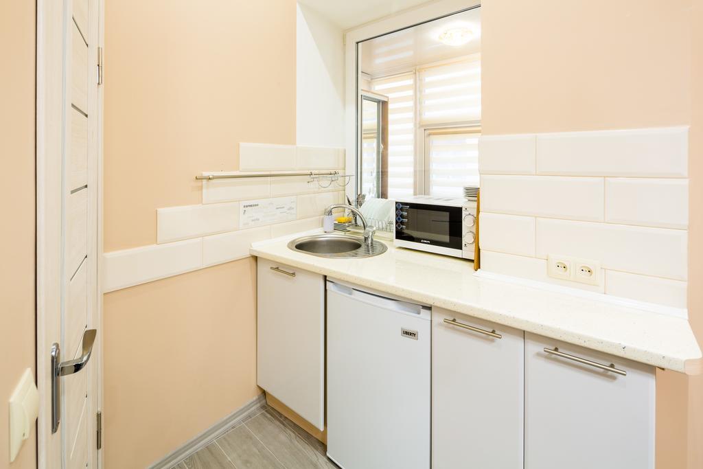 Avangard Studio Apartment Lviv Buitenkant foto